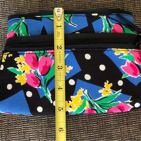 Set of 2 Cosmetic Bags from the Ted Lapidus Collection - Picture 9 of 10